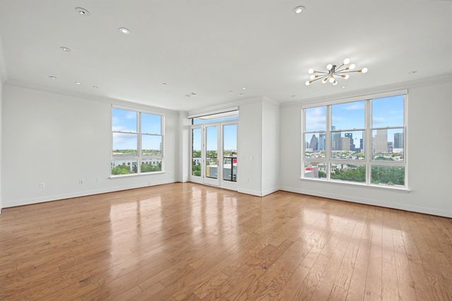 1419 Montrose Boulevard 702, Houston, TX 77019