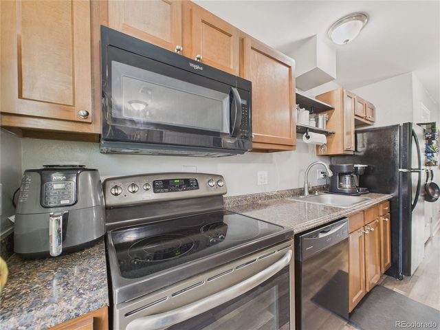 7571 Leyden Street, Commerce City, CO 80022