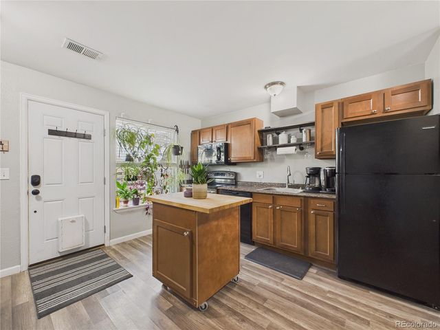 7571 Leyden Street, Commerce City, CO 80022