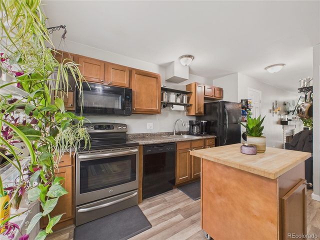 7571 Leyden Street, Commerce City, CO 80022