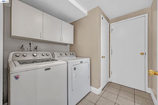 4162 Fairlands Dr, Pleasanton, CA 94588