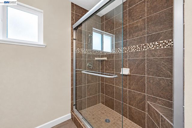 4162 Fairlands Dr, Pleasanton, CA 94588