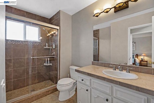 4162 Fairlands Dr, Pleasanton, CA 94588