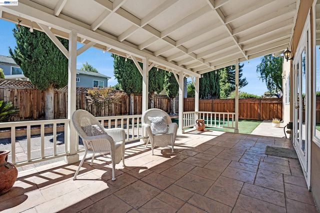 4162 Fairlands Dr, Pleasanton, CA 94588