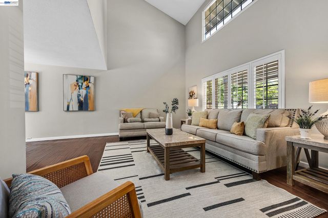 4162 Fairlands Dr, Pleasanton, CA 94588
