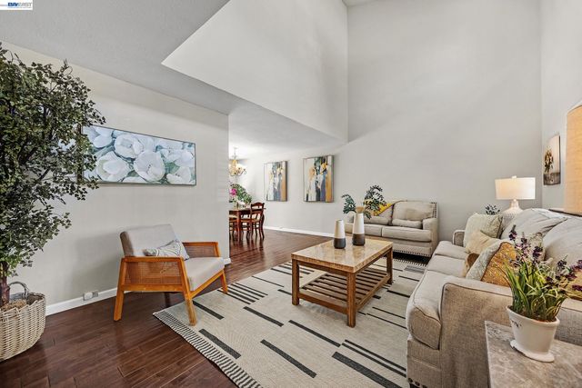 4162 Fairlands Dr, Pleasanton, CA 94588
