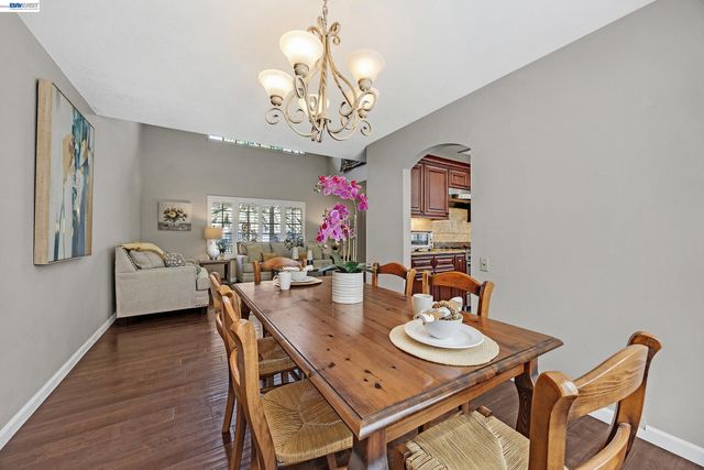 4162 Fairlands Dr, Pleasanton, CA 94588