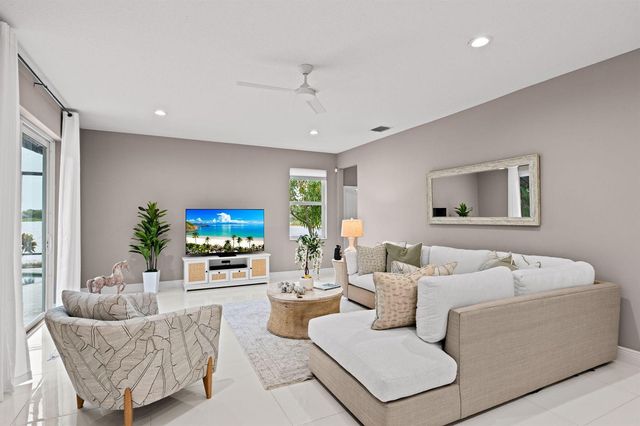 9919 Royal Cardigan Way, West Palm Beach, FL 33411