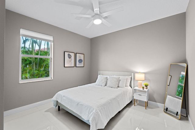 9919 Royal Cardigan Way, West Palm Beach, FL 33411
