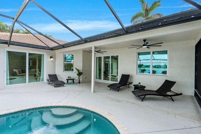 9919 Royal Cardigan Way, West Palm Beach, FL 33411