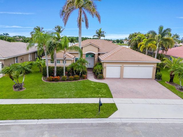 9919 Royal Cardigan Way, West Palm Beach, FL 33411
