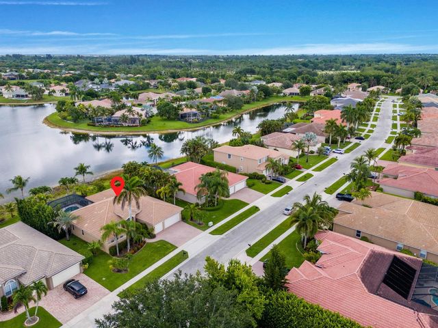 9919 Royal Cardigan Way, West Palm Beach, FL 33411