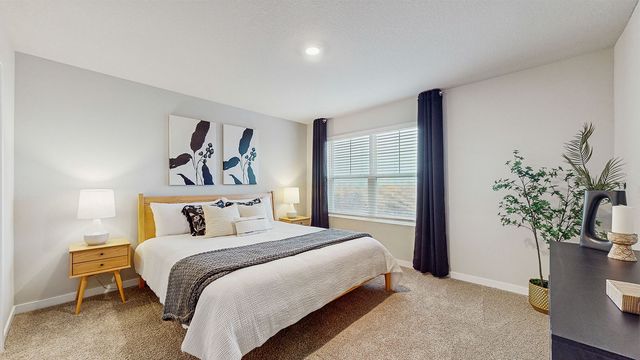 1410 S Banks Street, West Des Moines, IA 50263