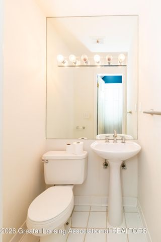 6321 Beechfield Drive, Lansing, MI 48911