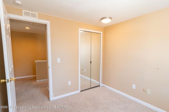 6321 Beechfield Drive, Lansing, MI 48911