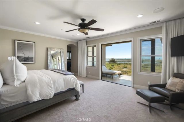 4682 Oceanridge, Huntington Beach, CA 92649