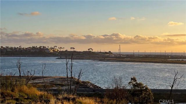 4682 Oceanridge, Huntington Beach, CA 92649