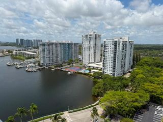 2801 NE 183rd St 2107W, Aventura, FL 33160