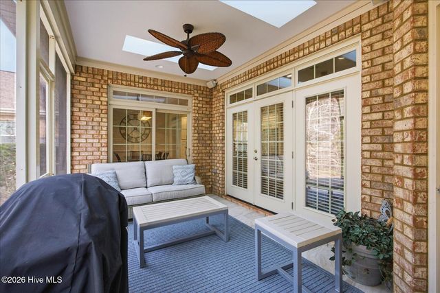 8262 Stenton Drive NE, Leland, NC 28451