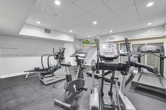 1170 N Federal Hwy 1008, Fort Lauderdale, FL 33304