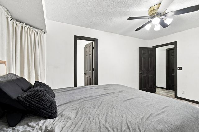 8624 E 133rd Street S, Bixby, OK 74008