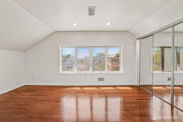 366 Jeffries Street, Perth Amboy, NJ 08861