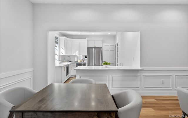 14 Miro Place, Port Washington, NY 11050