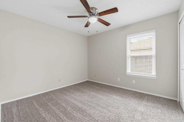 7467 Baywoods Ln, Pensacola, FL 32504