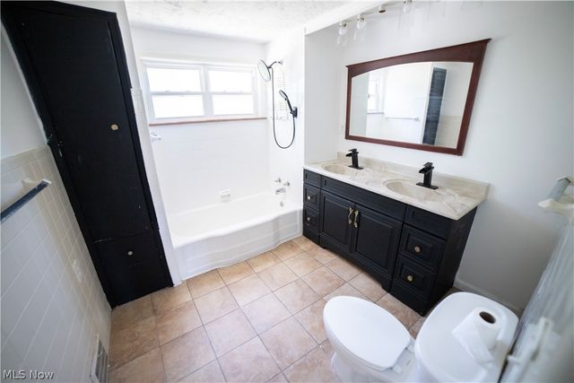 1315 S Belvoir Boulevard, South Euclid, OH 44121