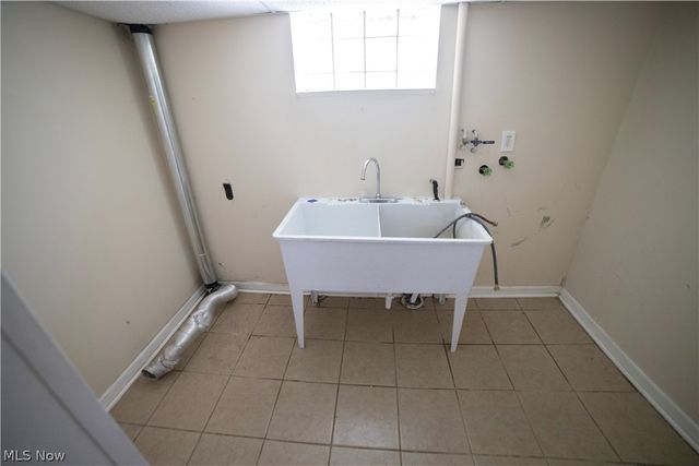 1315 S Belvoir Boulevard, South Euclid, OH 44121