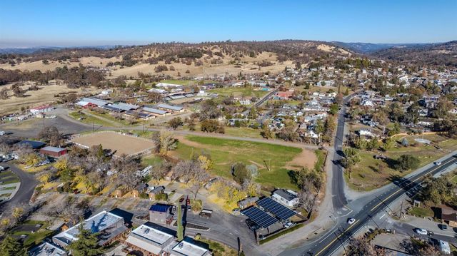 18389 Gerrans St, Plymouth, CA 95669
