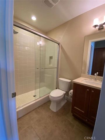 15 Flatiron, Irvine, CA 92602