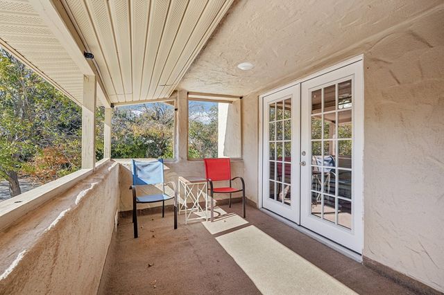 531-C Sand Bend, Kerrville, TX 78028