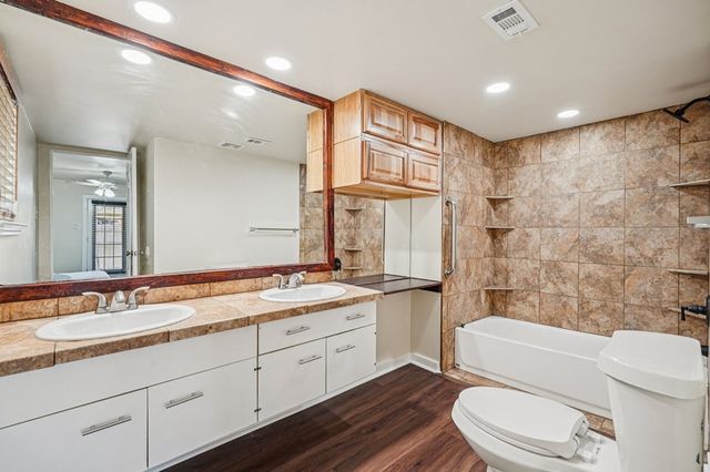 531-C Sand Bend, Kerrville, TX 78028