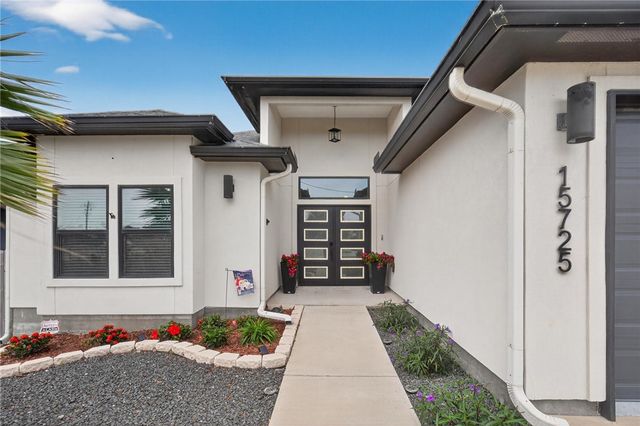 15725 Gypsy St, Corpus Christi, TX 78418