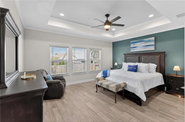 15725 Gypsy St, Corpus Christi, TX 78418