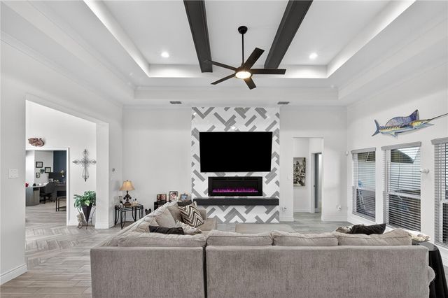 15725 Gypsy St, Corpus Christi, TX 78418