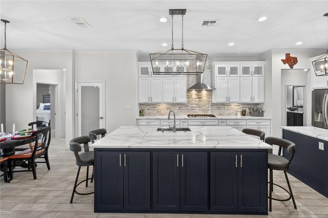 15725 Gypsy St, Corpus Christi, TX 78418