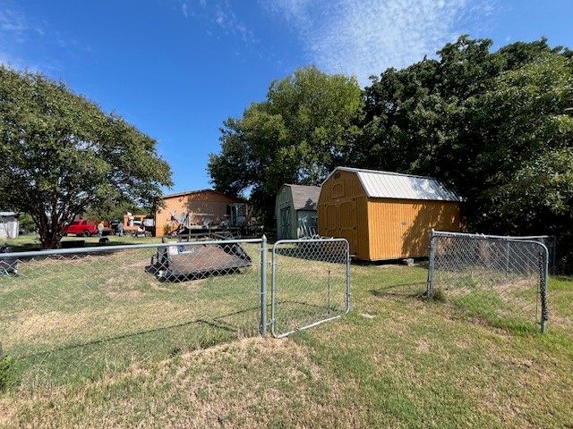 6353 Fm 1390, Kaufman, TX 75142