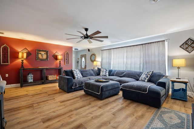 26278 W Blackhawk Avenue, Ingleside, IL 60041