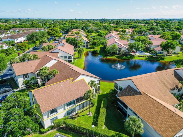 3399 Jog Park Drive, Greenacres, FL 33467