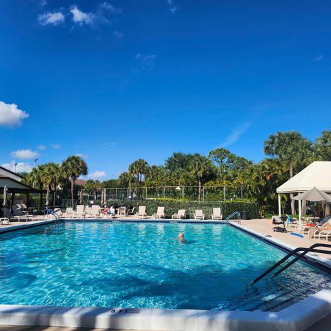 3399 Jog Park Drive, Greenacres, FL 33467