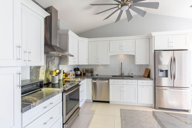 3399 Jog Park Drive, Greenacres, FL 33467