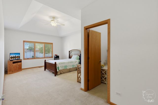 613 The Hague Road, Peotone, IL 60468