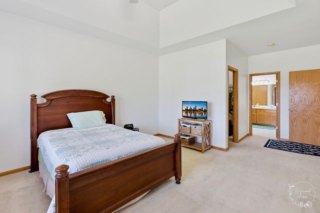 613 The Hague Road, Peotone, IL 60468