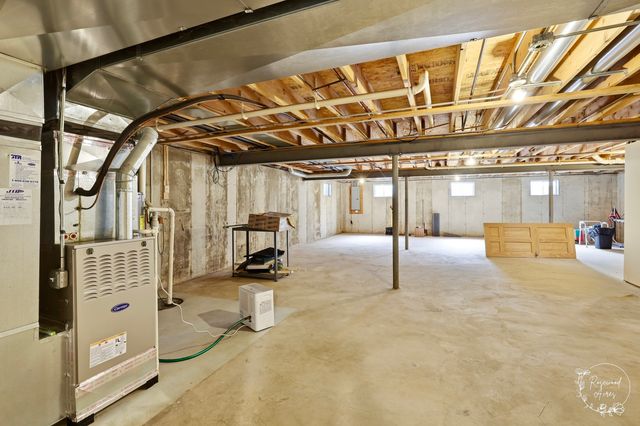 613 The Hague Road, Peotone, IL 60468