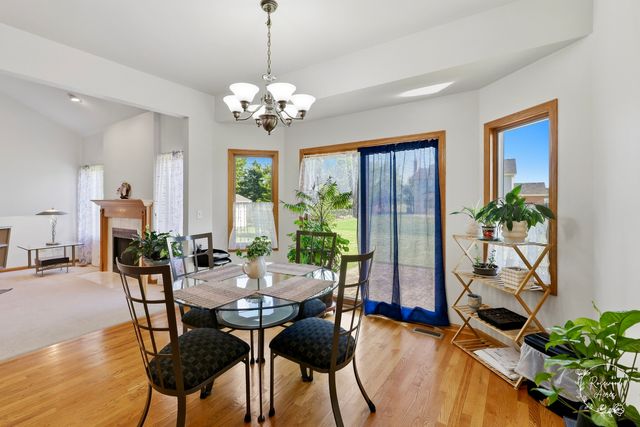 613 The Hague Road, Peotone, IL 60468