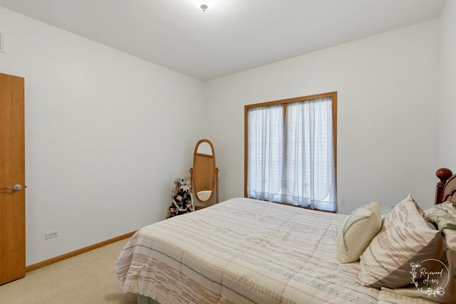 613 The Hague Road, Peotone, IL 60468
