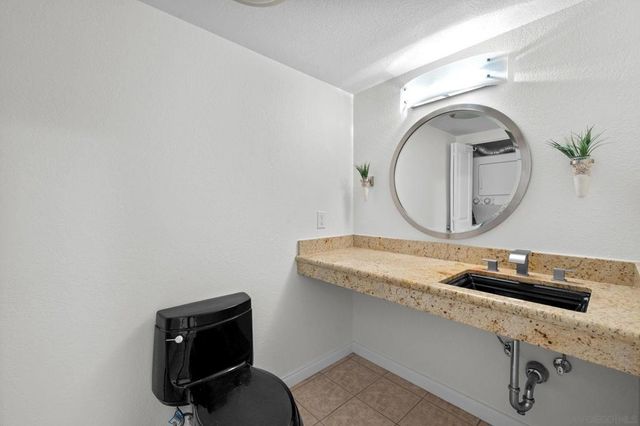 77881 Woodhaven Dr N, Palm Desert, CA 92211