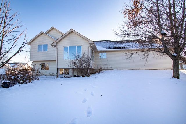 17708 311th Court, Shafer, MN 55074